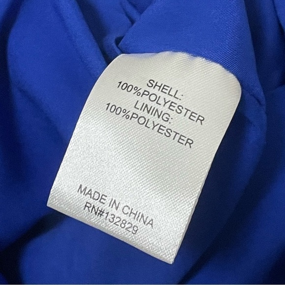 Superdown Austin Deep V Cobalt Blue Romper Sz Medium NWT - Picture 6 of 10